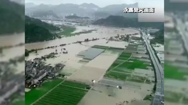 “实时更新：台风最新行进轨迹”